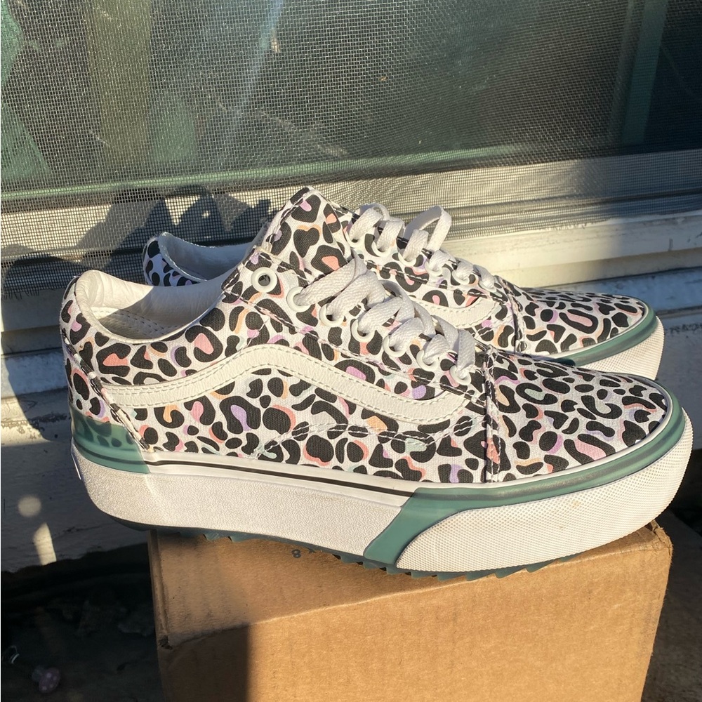 Vans UV Color Changing Cheetah Print Platform Old Skool